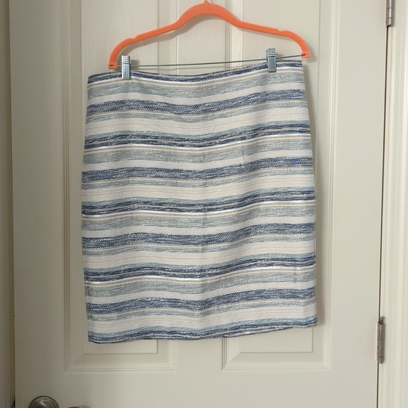 Skirt - Picture 1 of 5